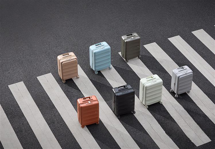 Ses Çıkarmamaya Çalışanların Dünyası